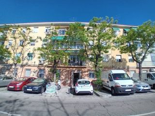 Pis  C/ vía lusitana. Solvia inmobiliaria  piso madrid