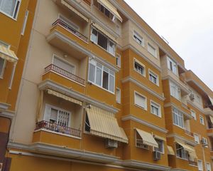Flat  C/ castello. Solvia inmobiliaria  piso crevillent