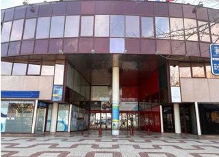 Local Comercial  Av. constitución. Solvia inmobiliaria  locales torrejón de ardoz