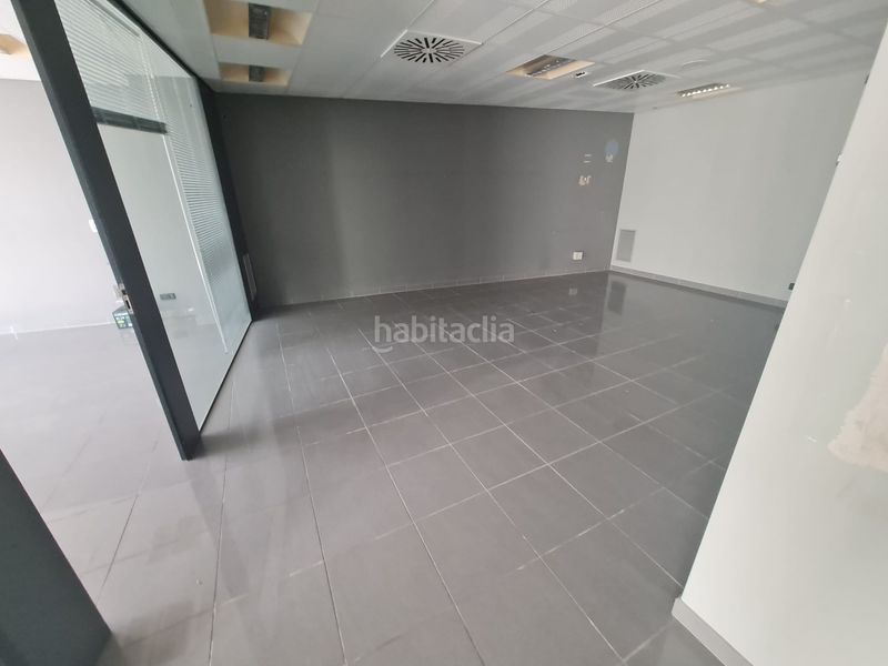 Foto e6a1f92b-24b4-4915-b7ae-653186cc0595. Alquiler local comercial solvia inmobiliaria locales en Alaior