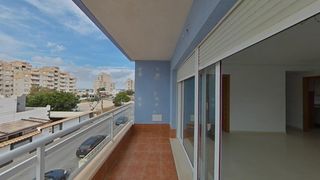 Pis  C/ santa petra. Solvia inmobiliaria  piso torrevieja