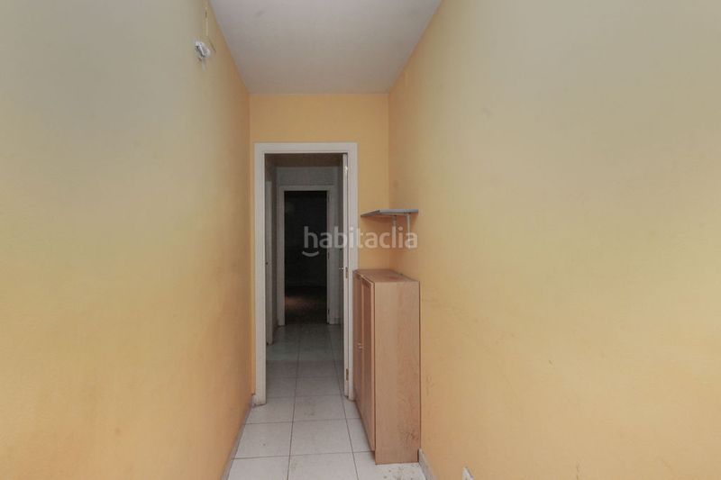 Foto c946415d-7d05-4b68-93ae-809d6ed7cf6b. Pis amb aparcament a Centre Sabadell
