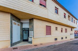 Appartement  C/ palmera. Solvia inmobiliaria  piso fuente álamo de murcia