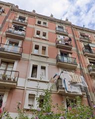 Pis a C/ Nou de la Rambla