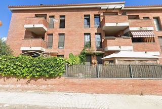 Appartamento  Av. agustí simón. Solvia inmobiliaria  piso riells i viabrea