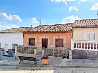 Xalet  C/ cuesta cavila. Solvia inmobiliaria  casa toro