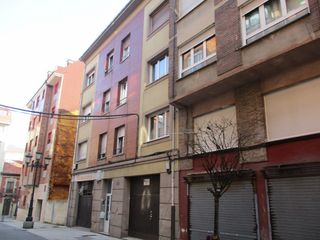 Flat in C/ Escultor Navascues
