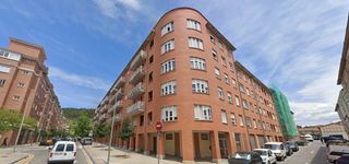Flat  Tv/ de esteban armendariz. Solvia inmobiliaria  piso villavaatarrabia