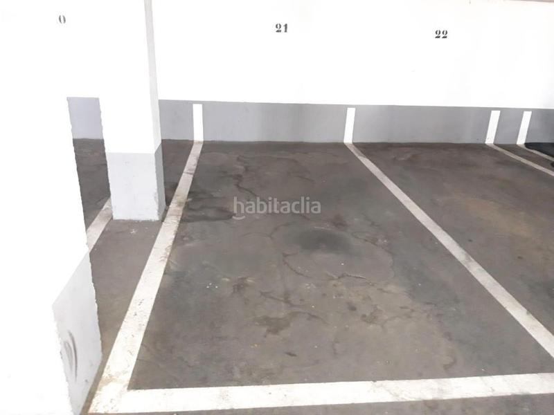 Foto 40dbee8a-4a15-4f55-89e4-ebd1e36f1105. Car parking in Velilla de San Antonio