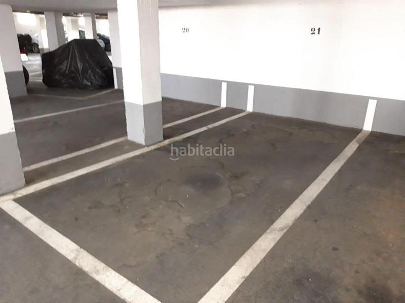 Foto da8d478a-0ddb-4158-b83c-ff2b2c74b8f4. Car parking in Velilla de San Antonio