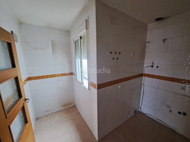 Foto fffa6662-f851-4ac8-93ba-c38c8ac31f1a. Pis a Núcleo Urbano Aljaraque