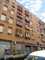 Pis a C/ Animas, Edificio Gloria