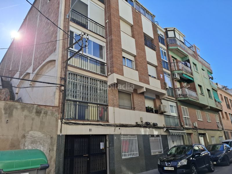 Foto e20ec241-621c-41a7-96b9-96004b47c96a. Local comercial a El Raval Santa Coloma de Gramenet