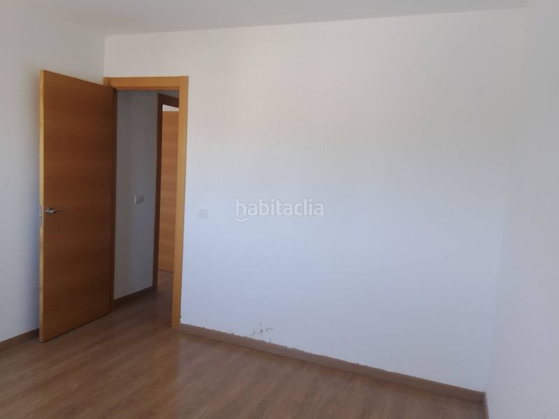 Foto 7728487d-72a5-4b07-b5b9-db9905ebc302. Pis a Zarratón