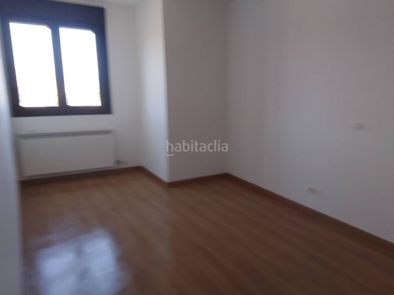 Foto e42af56d-bb17-42f7-a47b-08252752d2b1. Pis a Zarratón