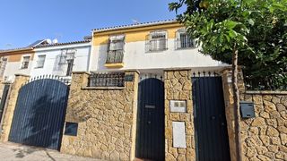 Towny house  C/ pajares. Solvia inmobiliaria  chalet adosado jerez de la frontera