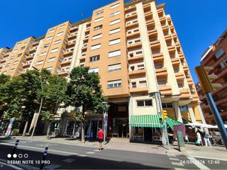 Etagenwohnung  Ps paisos catalans. Solvia inmobiliaria  piso salt