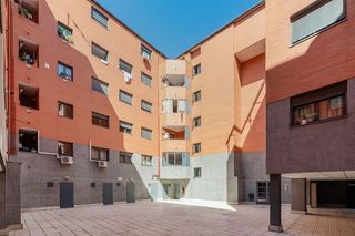 Appartement  C/ nicolás fuster - res. princesa de éboli -. Solvia inmobiliaria  piso pinto