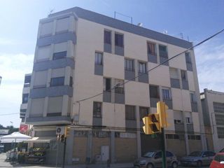 Pis  Av del port de caro. Solvia inmobiliaria  piso roquetes