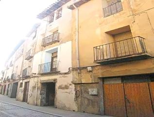 Pis  C/ tudela pio. Solvia inmobiliaria  piso tarazona