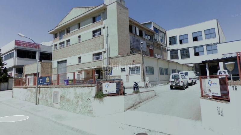 Foto 9b888815-1b33-4c0d-827b-4ddb9bfbb8a9. Aparcament cotxe a Vilassar de Dalt