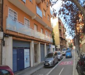 Aparcament cotxe  Pau (la). Solvia inmobiliaria  garaje esplugues de llobregat