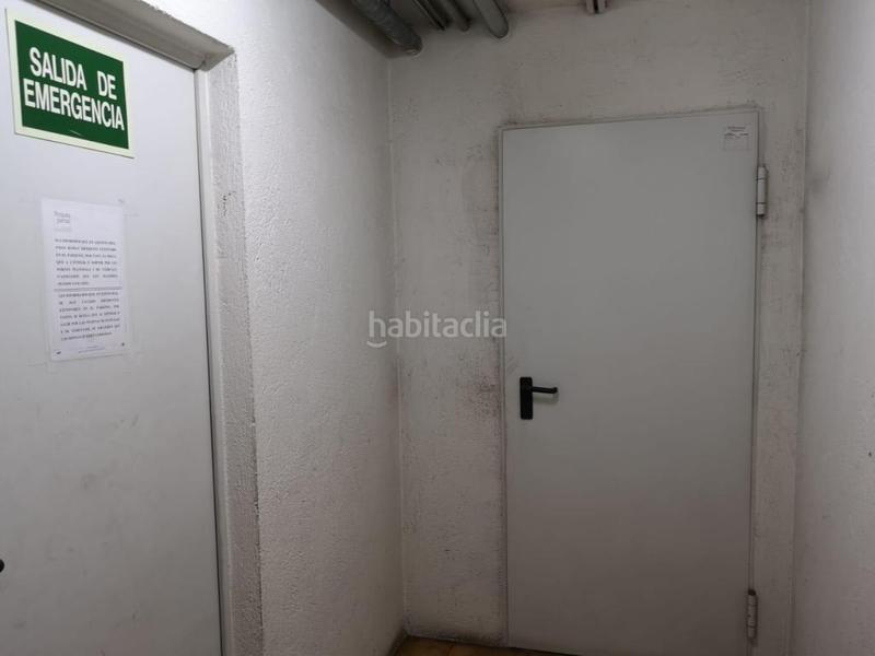 Foto fd25ba2a-92ec-4514-9dfb-477f95514810. Aparcament cotxe a Zona Alta Premià de Mar