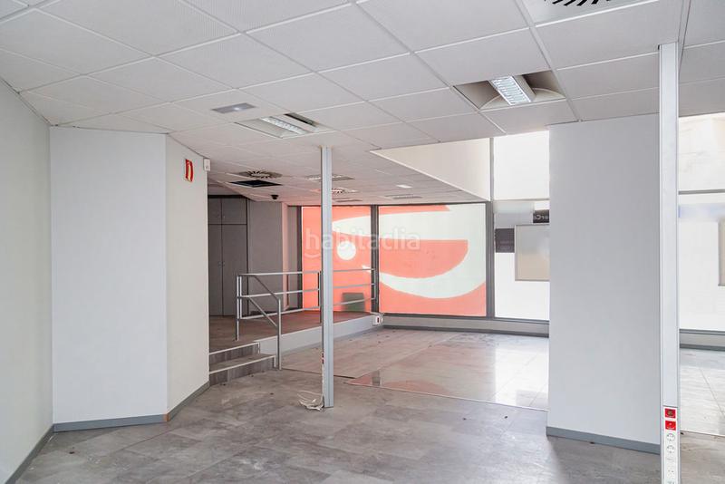 Foto 551f2e59-24f3-4bba-babc-76afcc777799. Alquiler local comercial solvia inmobiliaria locales en Zaragoza