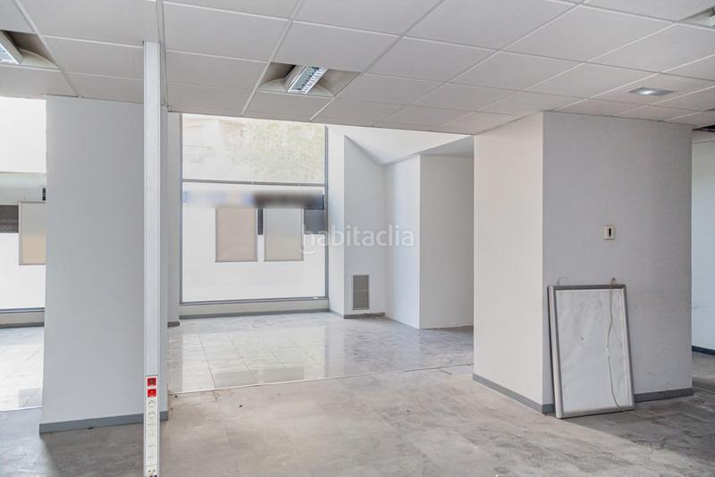 Foto ccb8e49e-d372-4e11-9a1b-5cdae3957541. Alquiler local comercial solvia inmobiliaria locales en Zaragoza