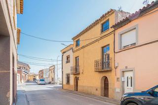 Xalet  C/ trascastillos. Solvia inmobiliaria  chalet independiente mallén