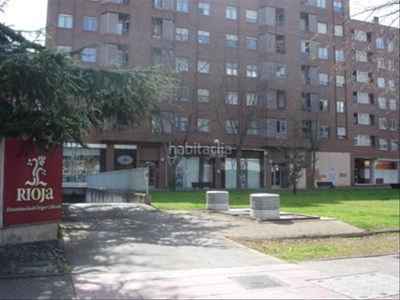 Foto 0f7b190d-d7b6-4c3f-a349-bae142adc5e4. Parking voiture dans Cascajos - Piqueras Logroño