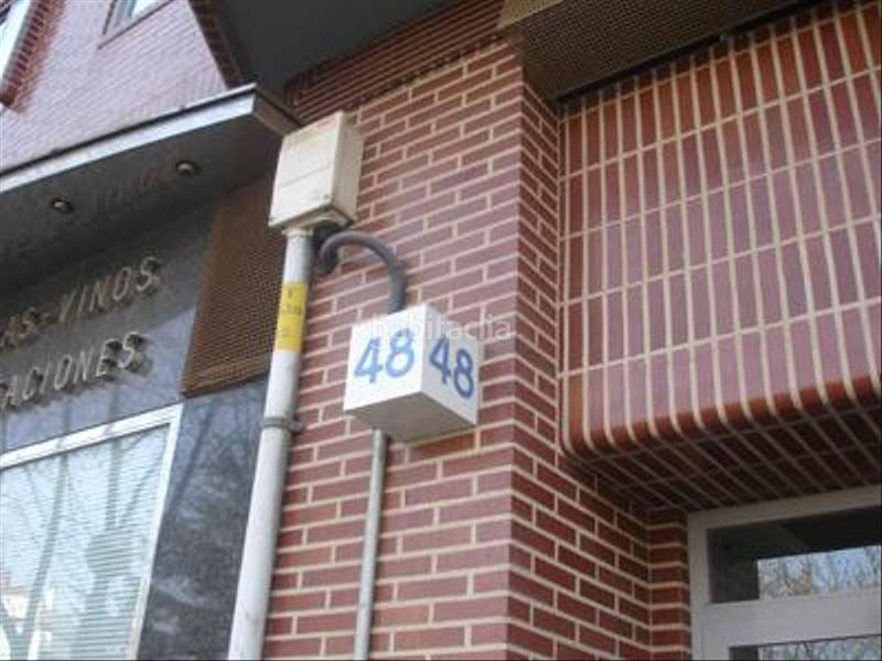 Foto 5b84b722-3951-4eec-b596-42cab02e0071. Parking voiture dans Cascajos - Piqueras Logroño