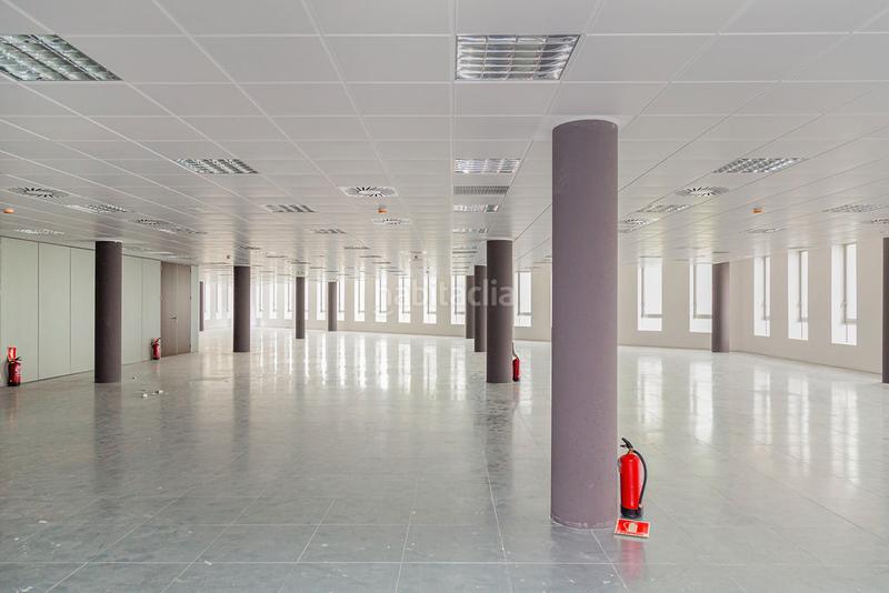 Foto 42e231bf-fa6f-44ae-a572-5b6050dc5c58. Büro in Garrapinillos Zaragoza