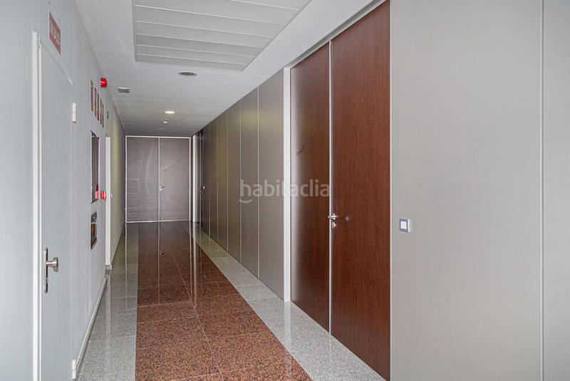 Foto 7a2e391a-b5d7-461f-8215-602d5ed404a8. Büro in Garrapinillos Zaragoza