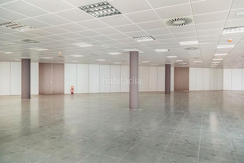 Foto 67a6539c-ba73-43eb-869c-1865cc934634. Ufficio in Garrapinillos Zaragoza