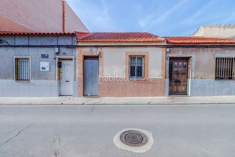 Foto d1ad9423-9aa9-4be5-aaa7-6da08c58186f. Chalet in Carretera de Córdoba - Libertad Puertollano