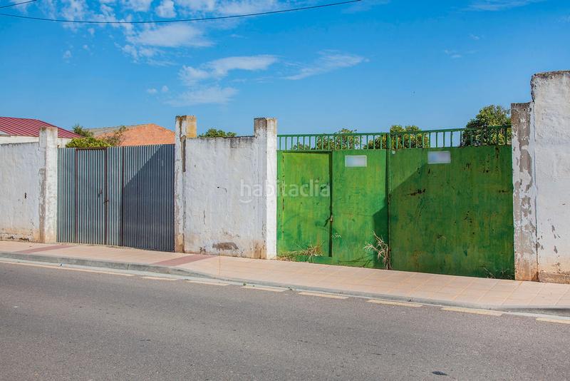 Foto 60fb1609-53ab-40be-9b83-1cf058fd7d44. Finca rústica solvia inmobiliaria suelo urbano en Pinseque