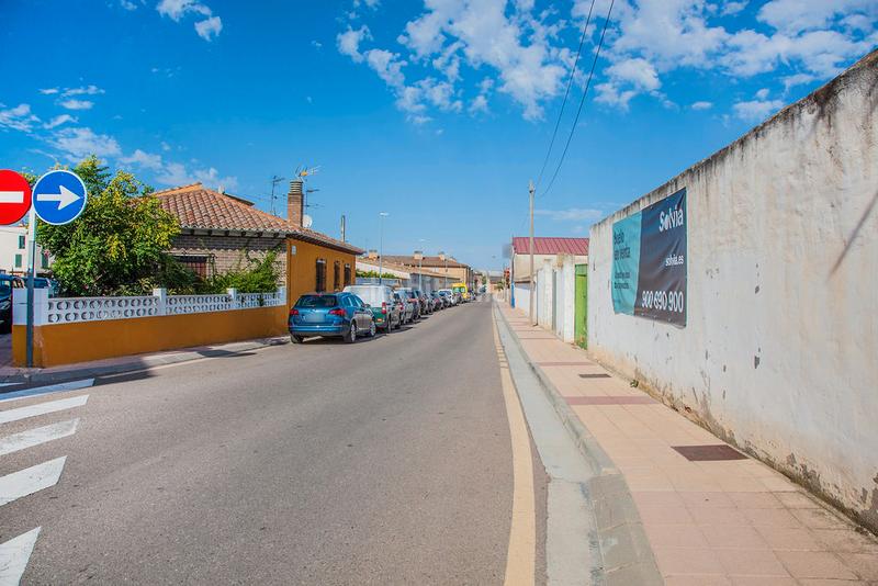 Foto 76242243-c579-4805-a955-4f084d3a8074. Finca rústica solvia inmobiliaria suelo urbano en Pinseque