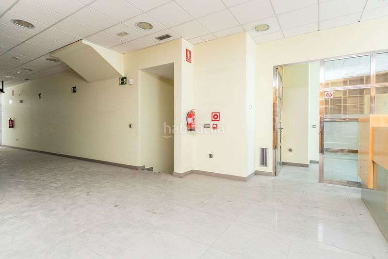 Foto 2f4a75d2-37eb-41d2-b39d-7403bbccfb7e. Local comercial a Centro Ponferrada