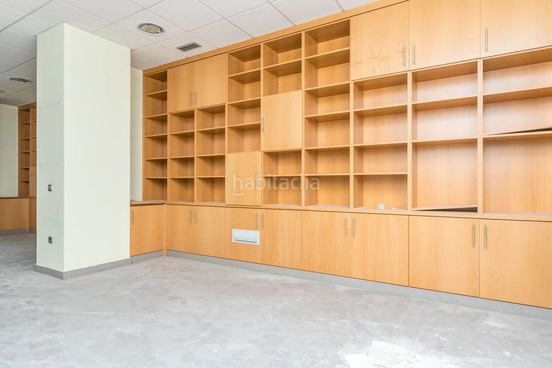 Foto 839c1f94-0bba-4e45-9b80-ff5ec2ec422a. Local comercial a Centro Ponferrada