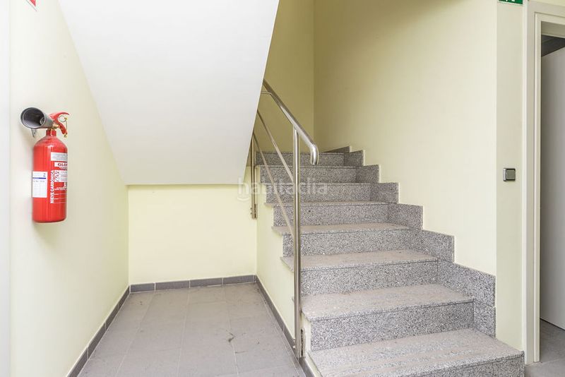 Foto e83e0523-54a8-4484-b830-ad3284e4118b. Local comercial a Centro Ponferrada