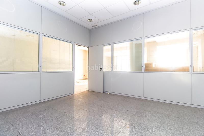Foto 3d697a7a-6812-4abd-805b-af97e415675e. Alquiler local comercial solvia inmobiliaria locales en Ciudad Real