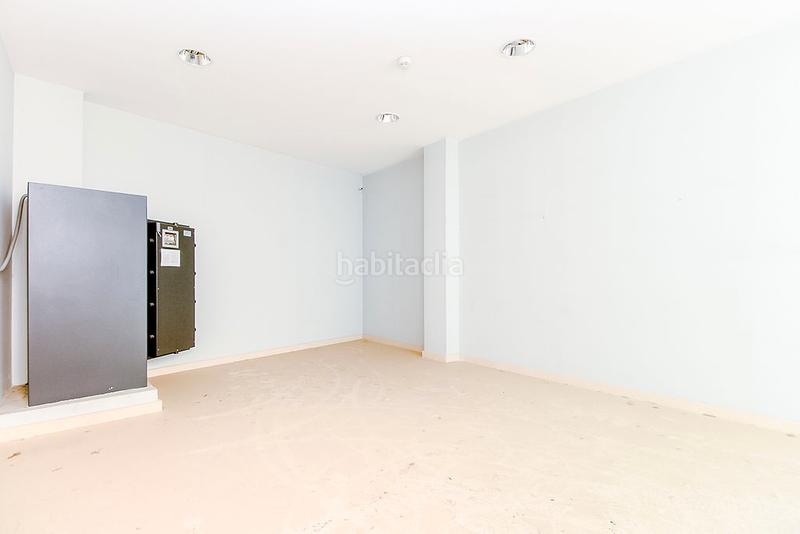 Foto da145f89-96f4-40b4-b8e0-4045fb10dd2b. Rent business premise in El Perchel Ciudad Real