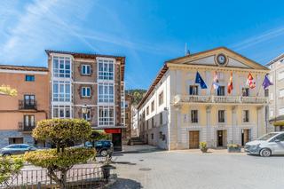 Apartament  Cl gervasio zaldo. Solvia inmobiliaria  apartamento pradoluengo