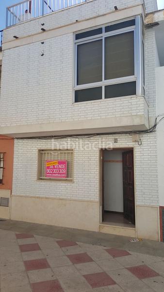 Foto 917d3ceb-d4da-44a4-ac99-6a9661a42f6d. Chalet dans Morón de la Frontera