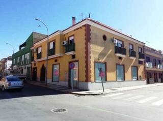 Local Comercial en C/ El Tilo