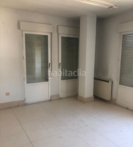 Foto 35bdee1c-8e2a-47a1-b238-8a45bedba8e7. Local comercial a Horra (La)