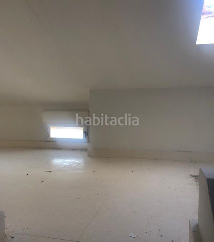 Foto 5297ad96-d2b4-4497-9f76-c4b32e87b31c. Local comercial a Horra (La)