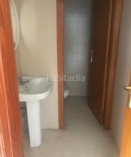 Foto 57a9aa24-2e70-42ff-a14f-2b078e641cb2. Local comercial a Horra (La)