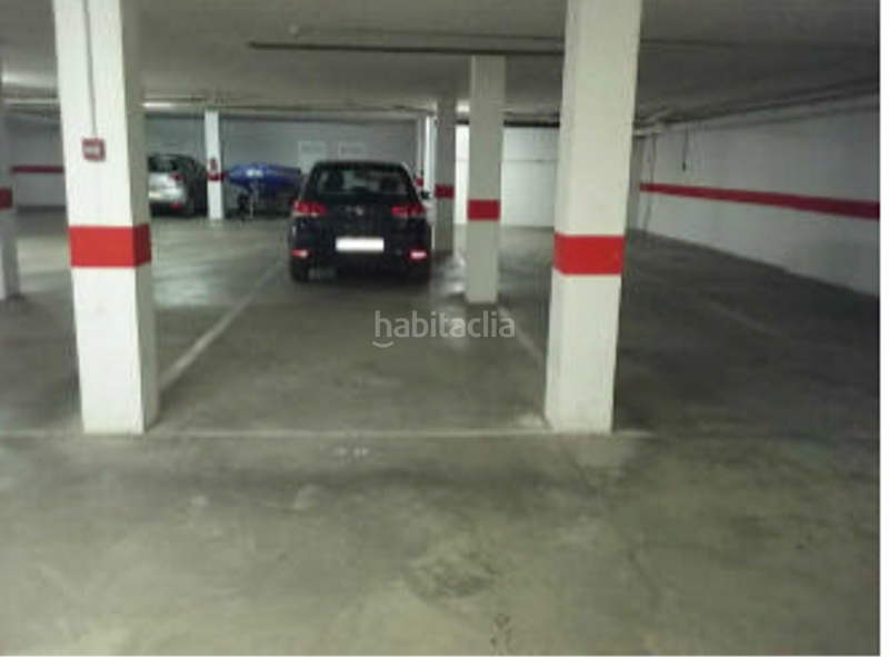 Foto 0b1c24d1-a3a8-4ba7-b17f-866ef0057e58. Aparcament cotxe a Pozoblanco
